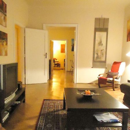 קרקוב Krowoderska Apartment מראה חיצוני תמונה