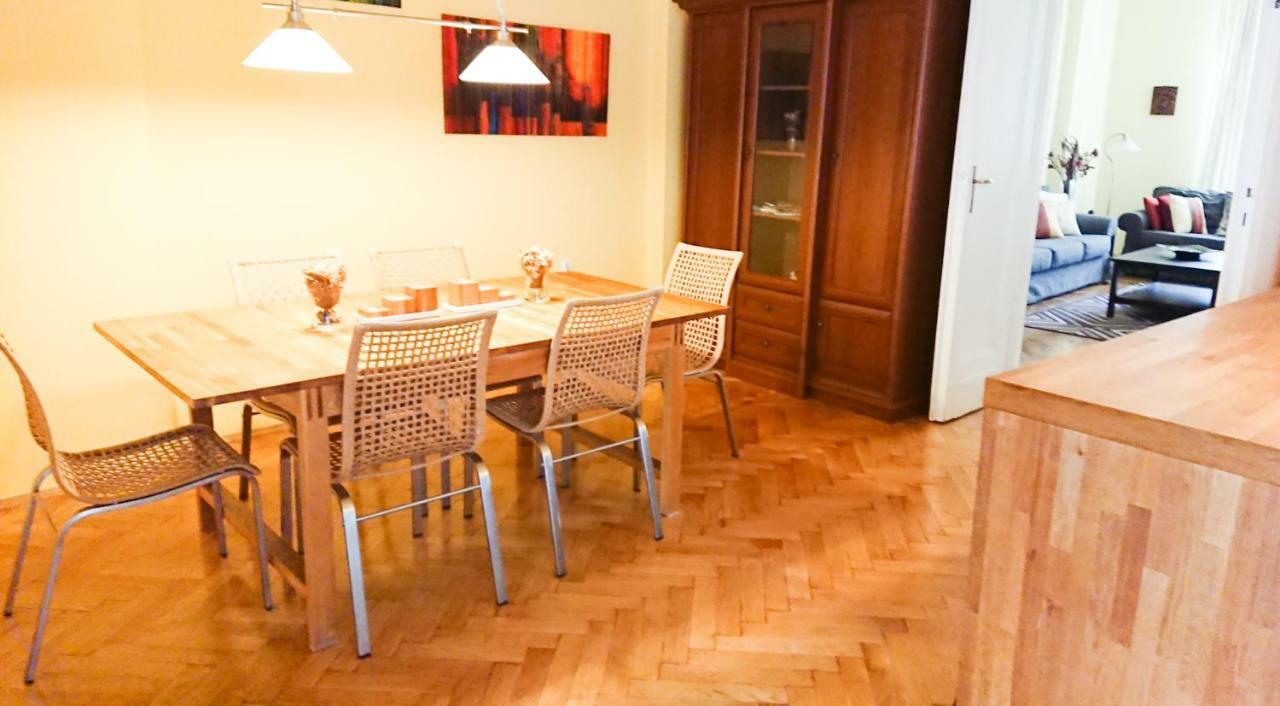 קרקוב Krowoderska Apartment מראה חיצוני תמונה